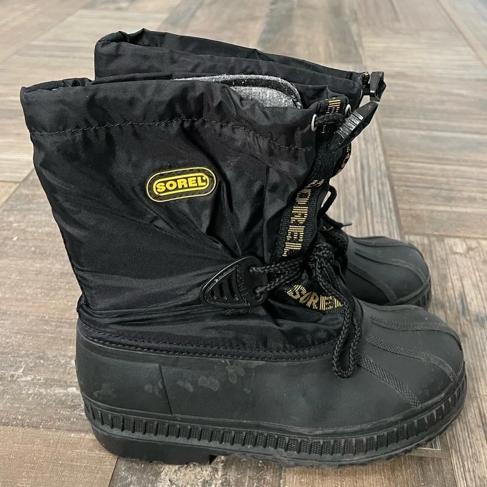 Sorel Whistler III youth boots